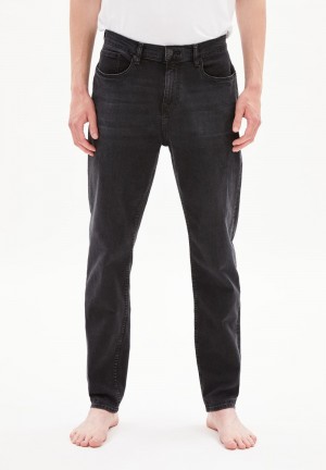 ARMEDANGELS AARJO TARPA Tapered Leg Mid Waist made of Organic Cotton Mix Noir | 3167205-ET