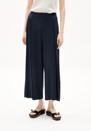 ARMEDANGELS KAARO LINI Jersey Pants made of LENZING™ ECOVERO™ Viscose Mix Night Sky | 7350814-ZK