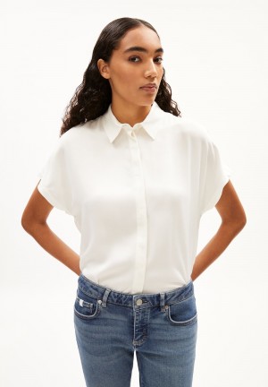 ARMEDANGELS LARISAANA Blouse Relaxed Fit made of LENZING™ ECOVERO™ Viscose Blanche | 9386501-CT