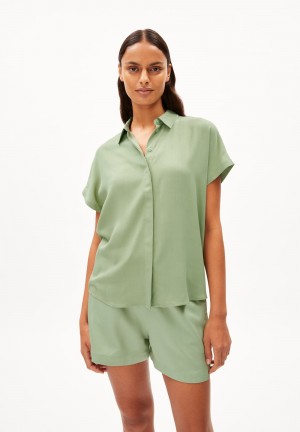 ARMEDANGELS LARISAANA Blouse Relaxed Fit made of LENZING™ ECOVERO™ Viscose Vert | 3627059-OA