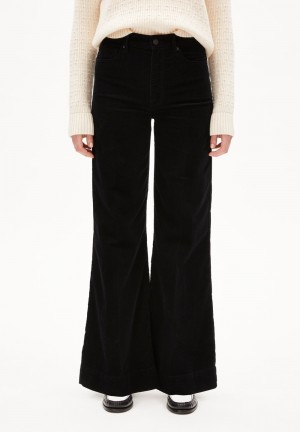 ARMEDANGELS MURLIAA CORDUROY Woven Pants made of Organic Cotton Mix Noir | 8061734-PC