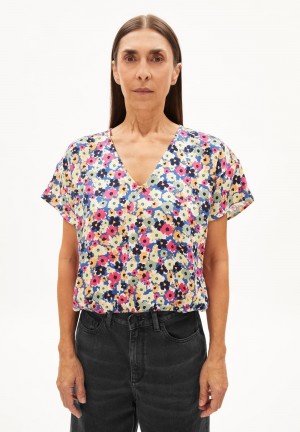 ARMEDANGELS NAADINE PAINTED BLOOM Blouse Oversized Fit made of LENZING™ ECOVERO™ Viscose Blueniverse | 6973804-BT