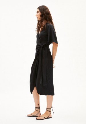 ARMEDANGELS NATAALE Woven Dress Regular Fit made of TENCEL™ Lyocell Mix Noir | 6541397-TL