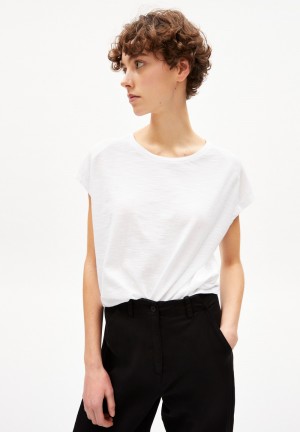 ARMEDANGELS ONELIAA T-Shirt Loose Fit made of Organic Cotton Blanche | 8973062-OJ