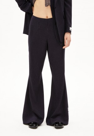 ARMEDANGELS PHAAMINA PINSTRIPE Woven Pants made of LENZING™ ECOVERO™ Viscose Mix Night Sky-white | 9014586-YD