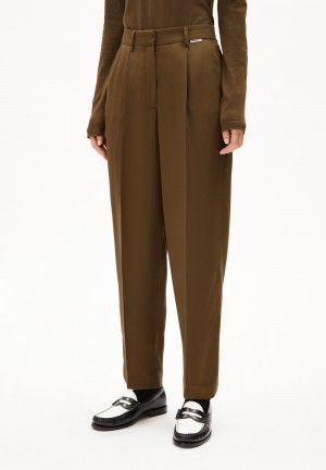 ARMEDANGELS SANDRINAA TAPERED Woven Pants made of TENCEL™ x REFIBRA™ Lyocell Dried Moss | 9647521-SW