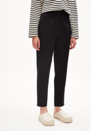 ARMEDANGELS WARMAAR Woven Pants Regular Fit made of Organic Cotton Mix Noir | 4906175-GY