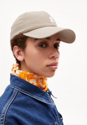 ARMEDANGELS YENAAS BOLD Cap made of Organic Cotton Sable | 0974532-GP